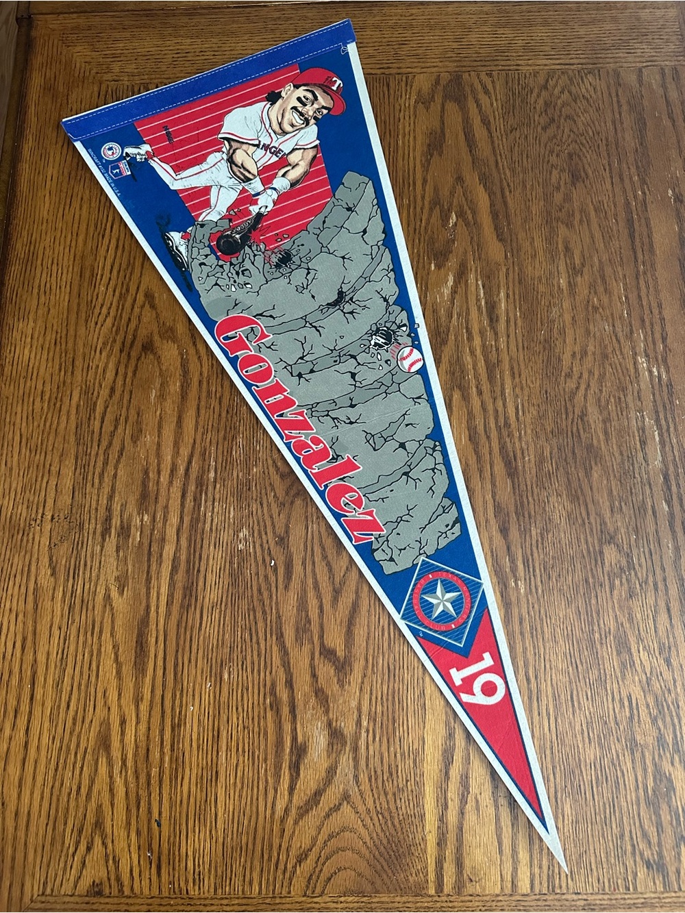 Texas Rangers Juan Gonzalez full-size baseball pennant